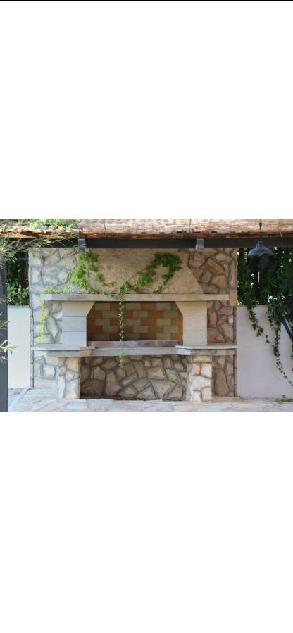 Nacional Motel Trebinje Buitenkant foto