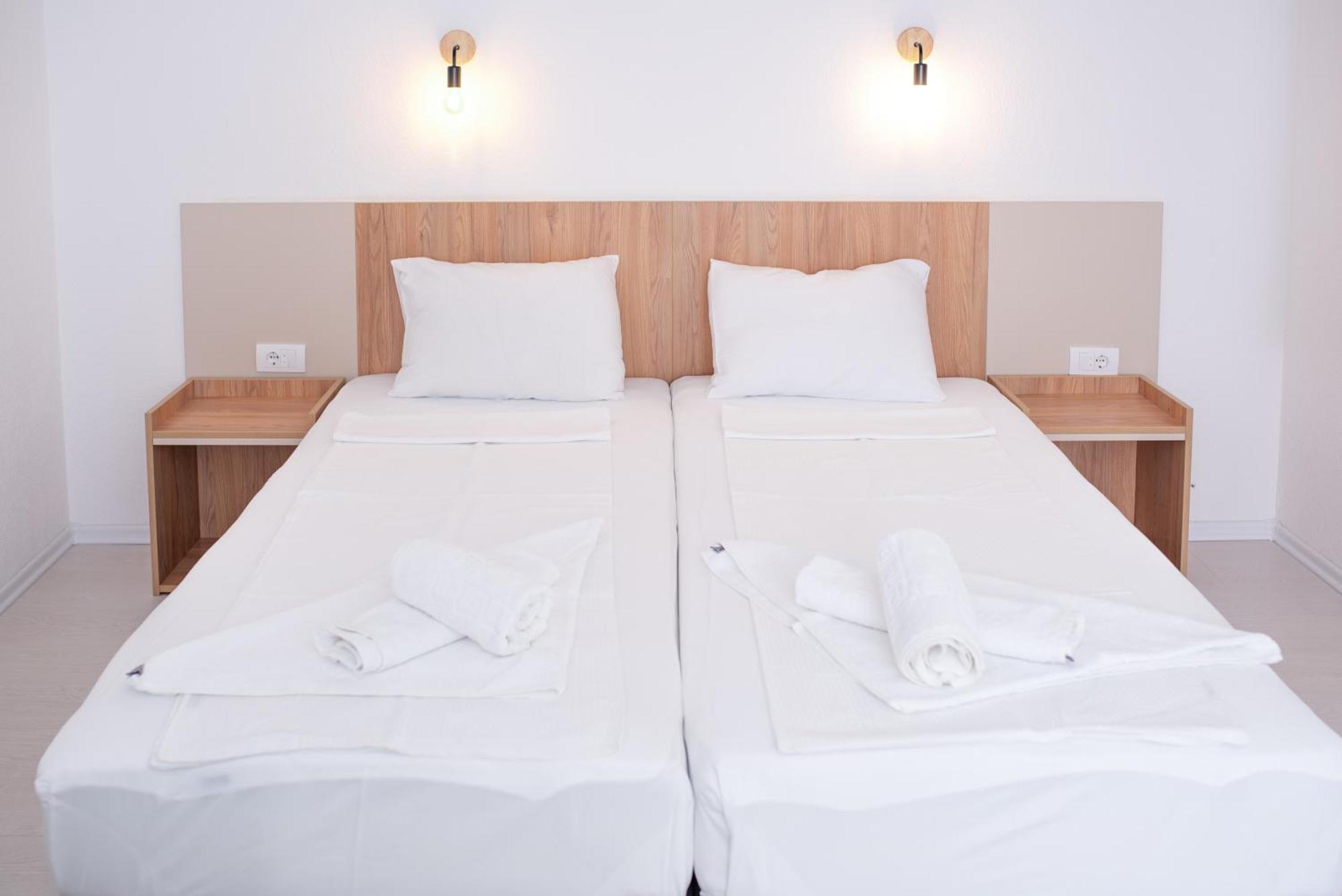 Nacional Motel Trebinje Buitenkant foto